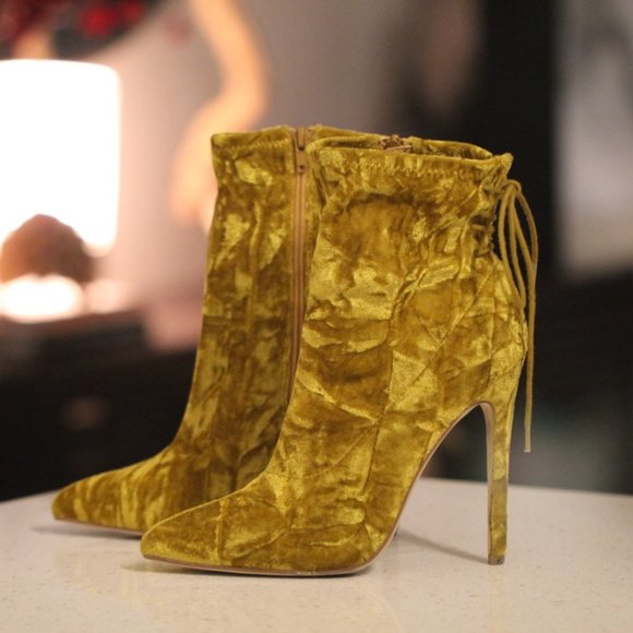 Shoedazzle Georgia Mustard Booties - Picture 1 of 4